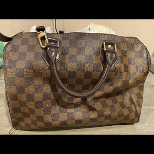 Louis Vuitton Speedy with detachable strap